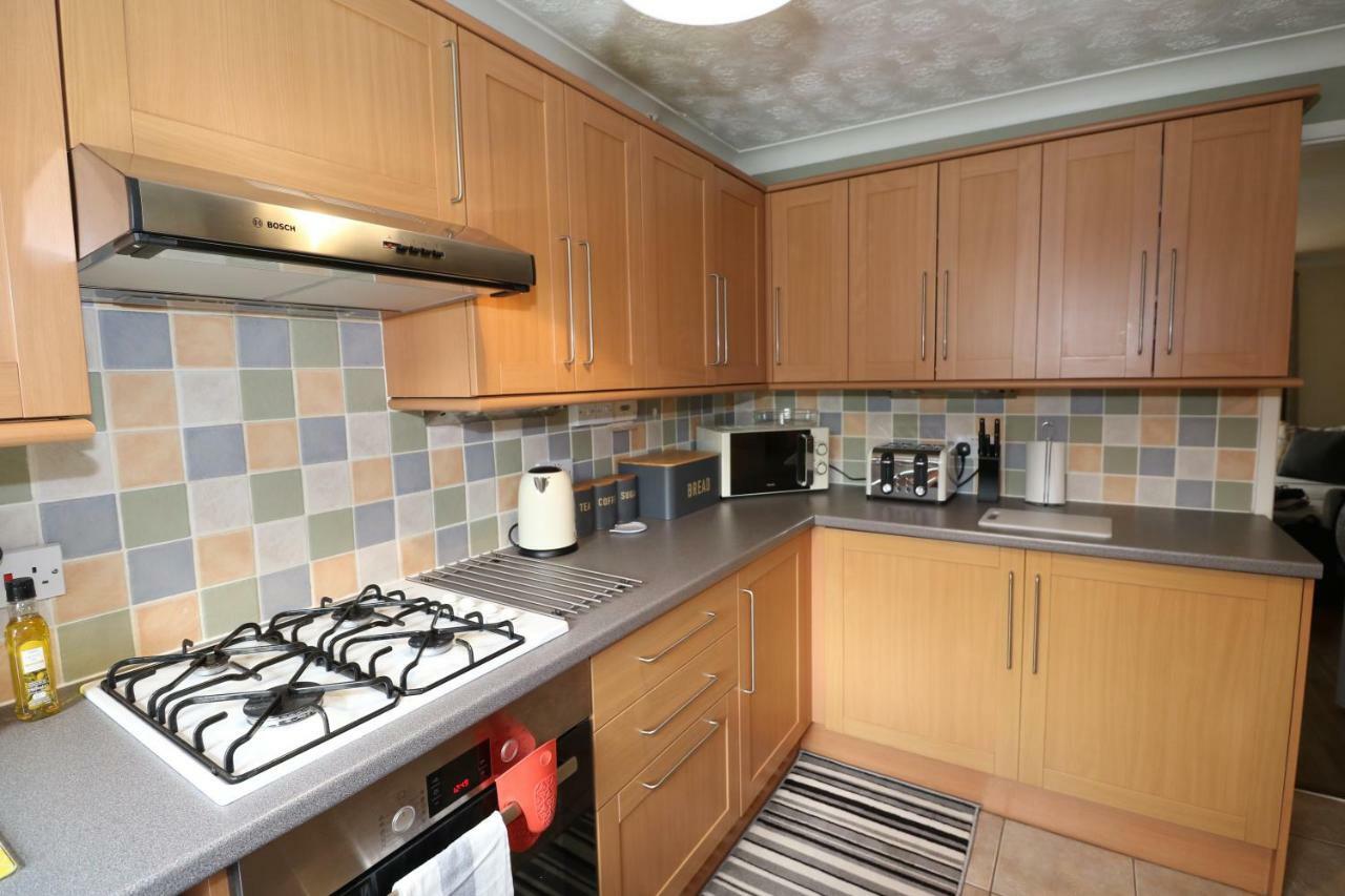 Holiday home Peartree - *